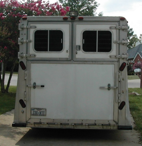 Back of ramp trailer with loading lights